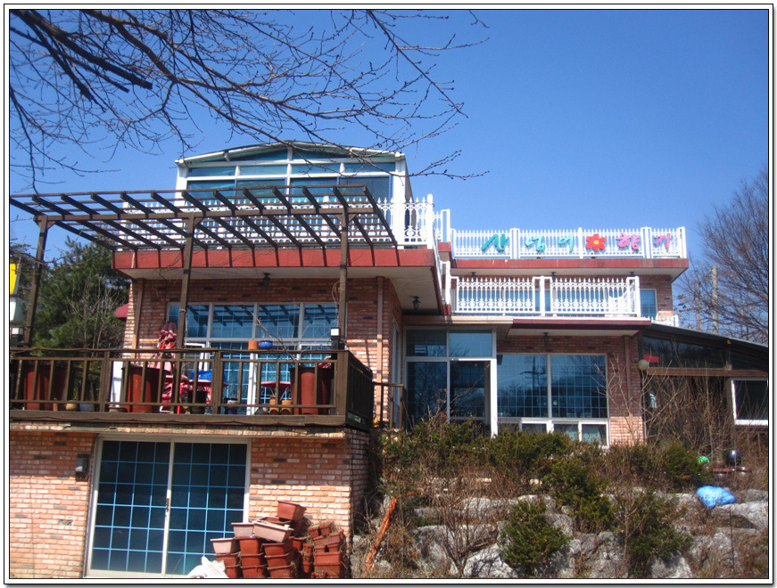 산넘어꽃향기 이미지