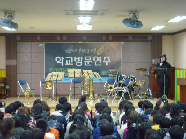 용신초등학교 이미지