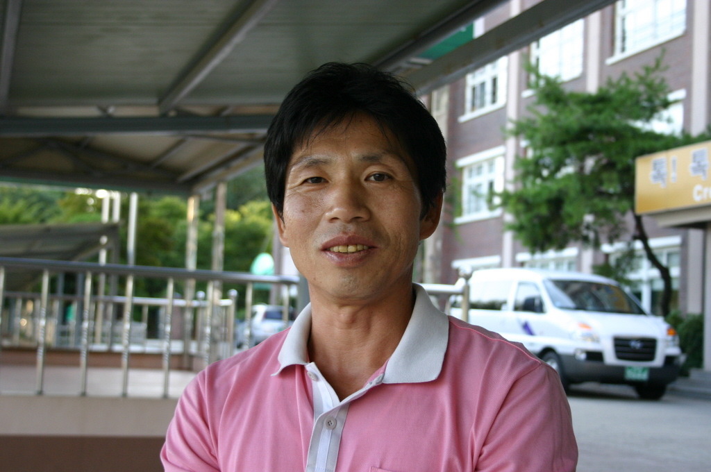 윤성중 이미지