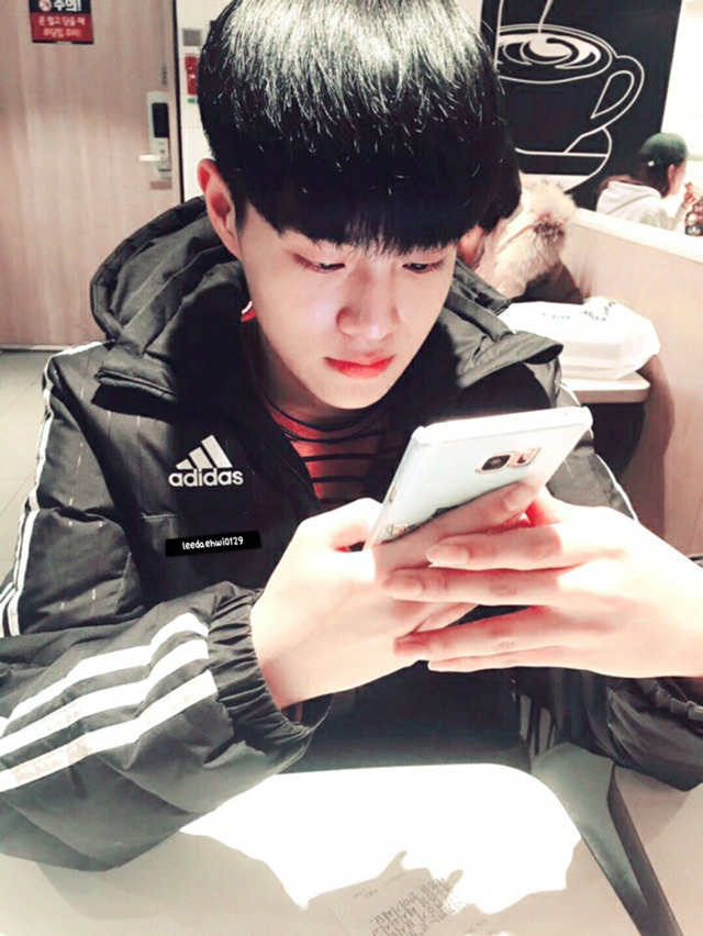 와써 이미지
