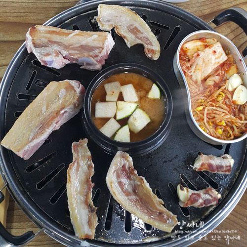 고기 먹고 가세요 삼겹살 | 인스티즈