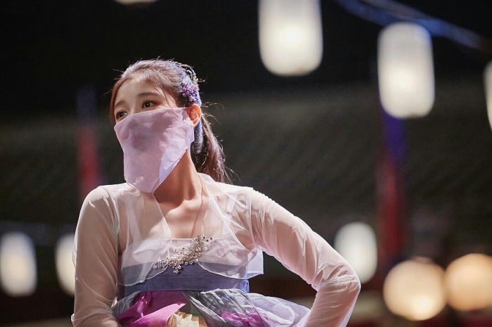 여자한복 입고 여신같은 김유정 | 인스티즈