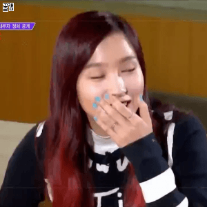 트와이스 우아한 사생활 1편에서 애들 리얼하게 깜놀하는 장면 | 인스티즈