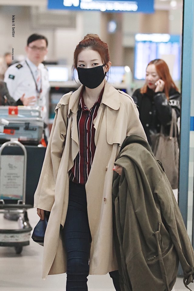 멤버들이 옷 못입는다고 놀렸던 슬기.JPG (레드벨벳) | 인스티즈
