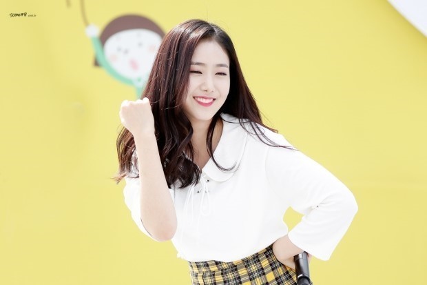 [여자친구] 점심에 보는 신비♡♡ | 인스티즈