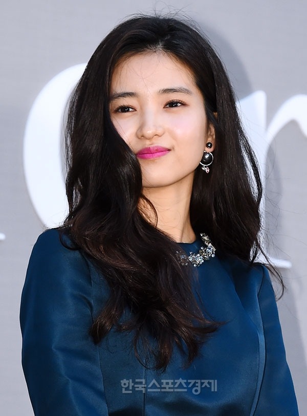 오늘자 김태리 ㄷㄷㄷ.jpg | 인스티즈