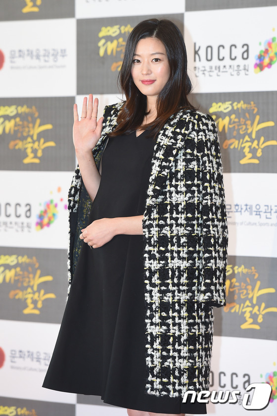 오늘자 전지현.jpg | 인스티즈