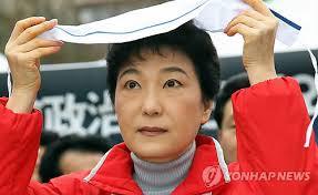뷰티 유투버들 영상 볼때 꽤 많은이들이 신경쓰는것.jpg (사람에 따라 사진을 보고 놀랄수있음) | 인스티즈