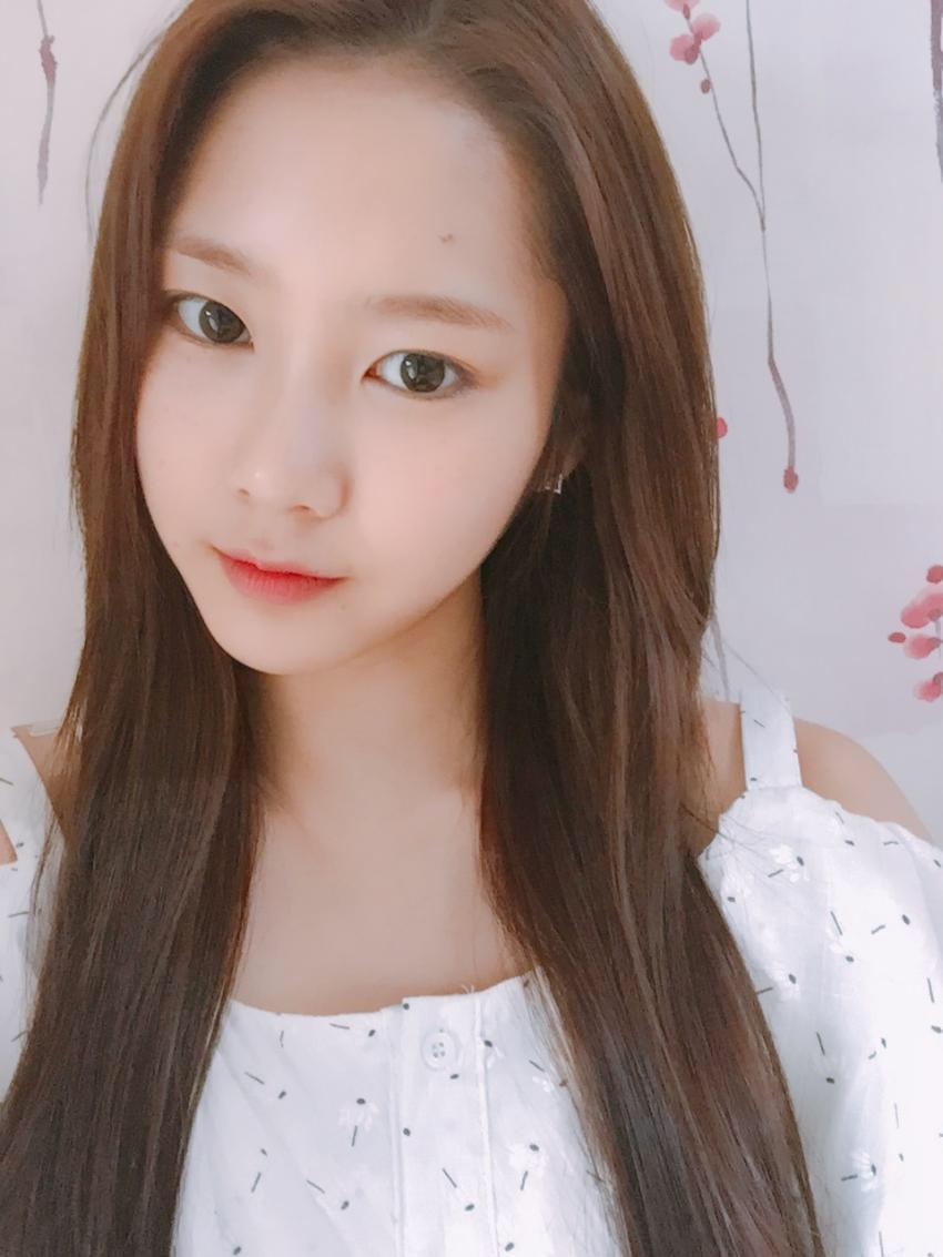 분위기 여신 오마이걸 지호 .JPG | 인스티즈