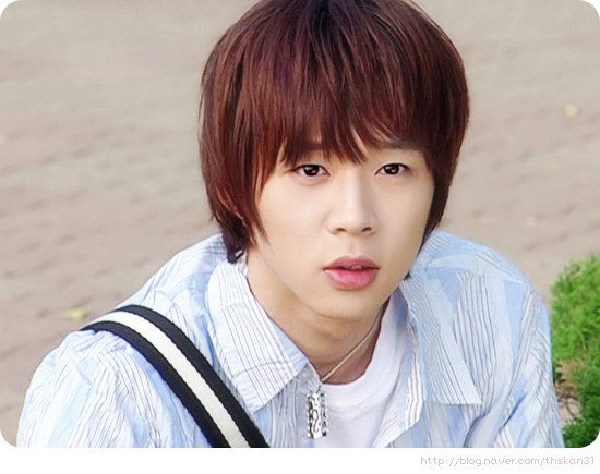 데뷔초때 리즈 찍었다는 아이돌들 | 인스티즈