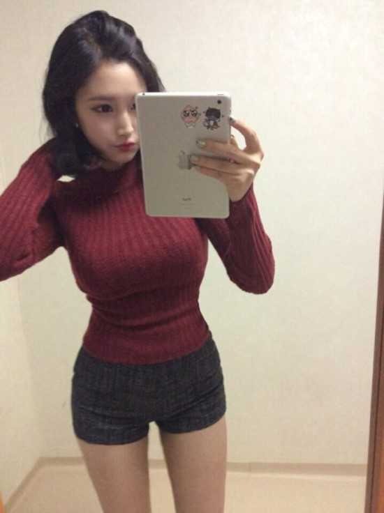 가슴이 커보이는 여성 옷소재 | 인스티즈