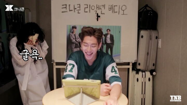 눈치없기론 지석진 뺨치는 아이돌 (귀짤주의) | 인스티즈