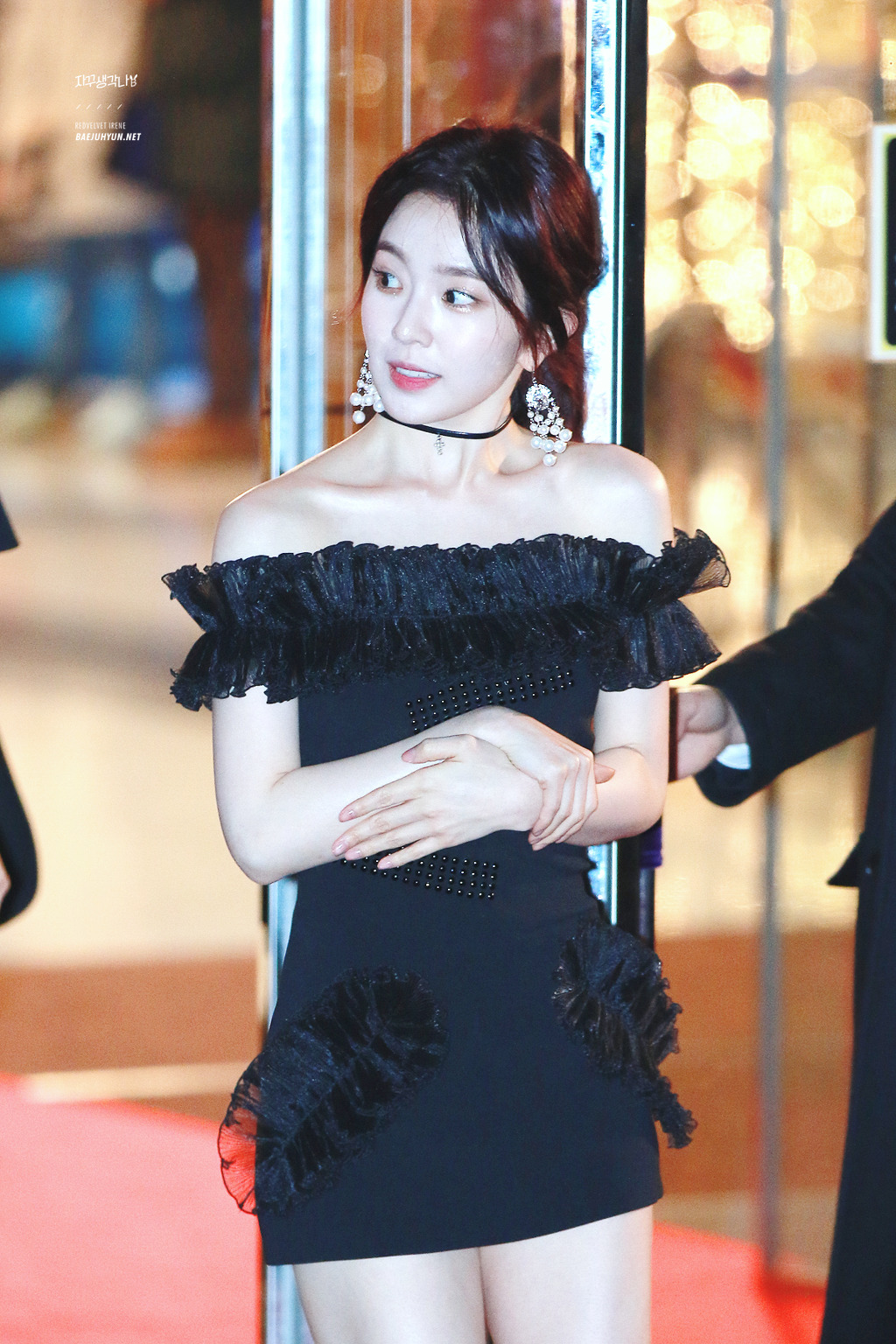 블랙미니드레스 아이린.gif | 인스티즈