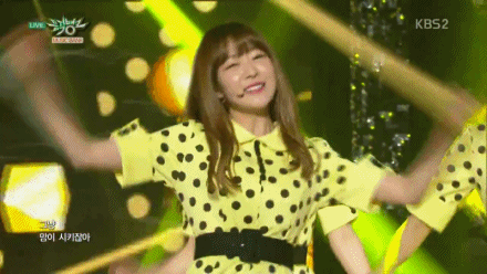 걸그룹 라붐의 리더 유정.gif | 인스티즈