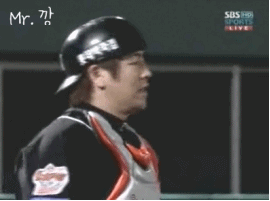 식빵 굽는 야구선수들. gif | 인스티즈