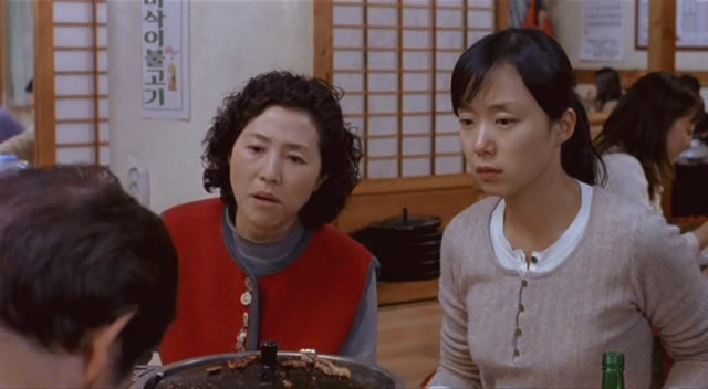 부모님이 사랑에 빠졌던 젊은날을 직접 볼 수 있게 된다면? 한국영화 '인어공주' 캡쳐 | 인스티즈
