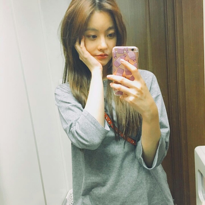 곧 생일을 앞둔 오늘자 오연서 인스타그램.jpg | 인스티즈