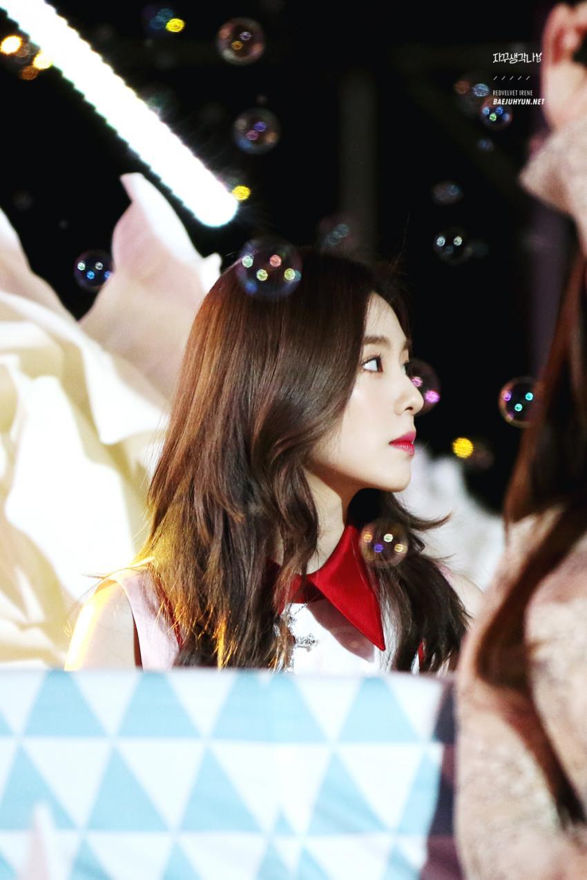 엄청 예뻤던 멜론뮤직어워드 아이린.gif | 인스티즈