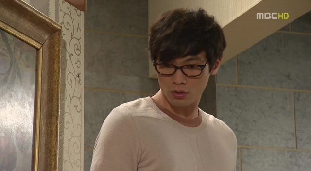 [지붕킥] 샌드위치 많이 먹기 대회에 참가한 세경 | 인스티즈