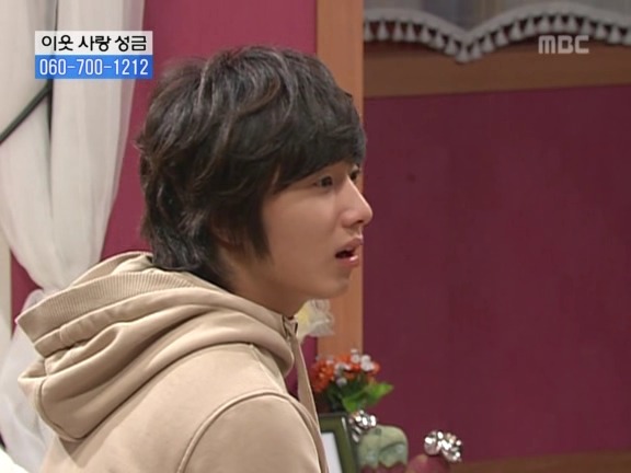 [거침없이하이킥] 차별받는 윤호 케어해주는 준하.jpg | 인스티즈