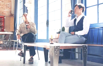 [시카고타자기] 해방된 조선에서 마음껏 행복하십시오.gif (부제:세주와 진오의 작별) | 인스티즈