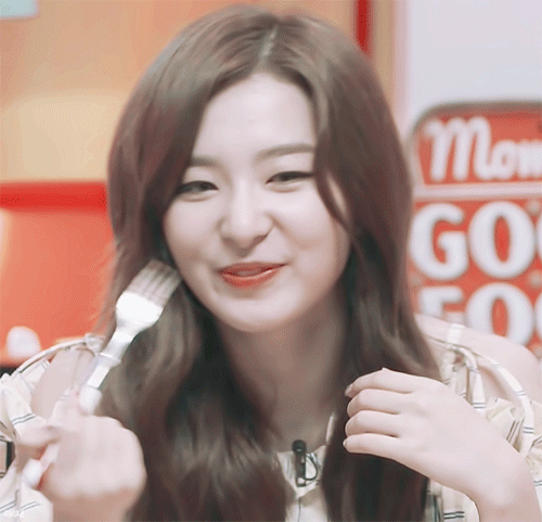 방송에서 계속 먹기만 하는 슬기.gif | 인스티즈