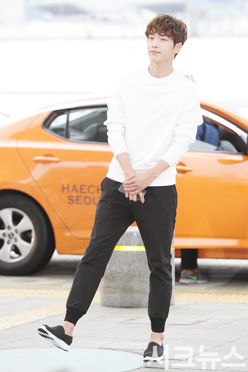오늘자 서강준 공항패션.jpg | 인스티즈