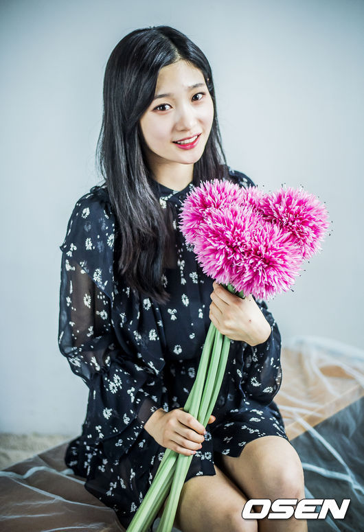 [Oh!쎈수다③] 정채연 "꽃길 걸은 아이오아이, 5년 뒤 꼭 뭉치자" | 인스티즈