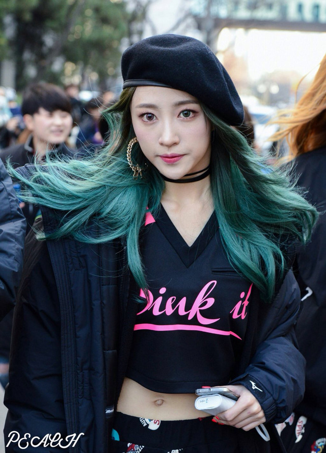 레전드 찍은 베레모 하니.jpg | 인스티즈