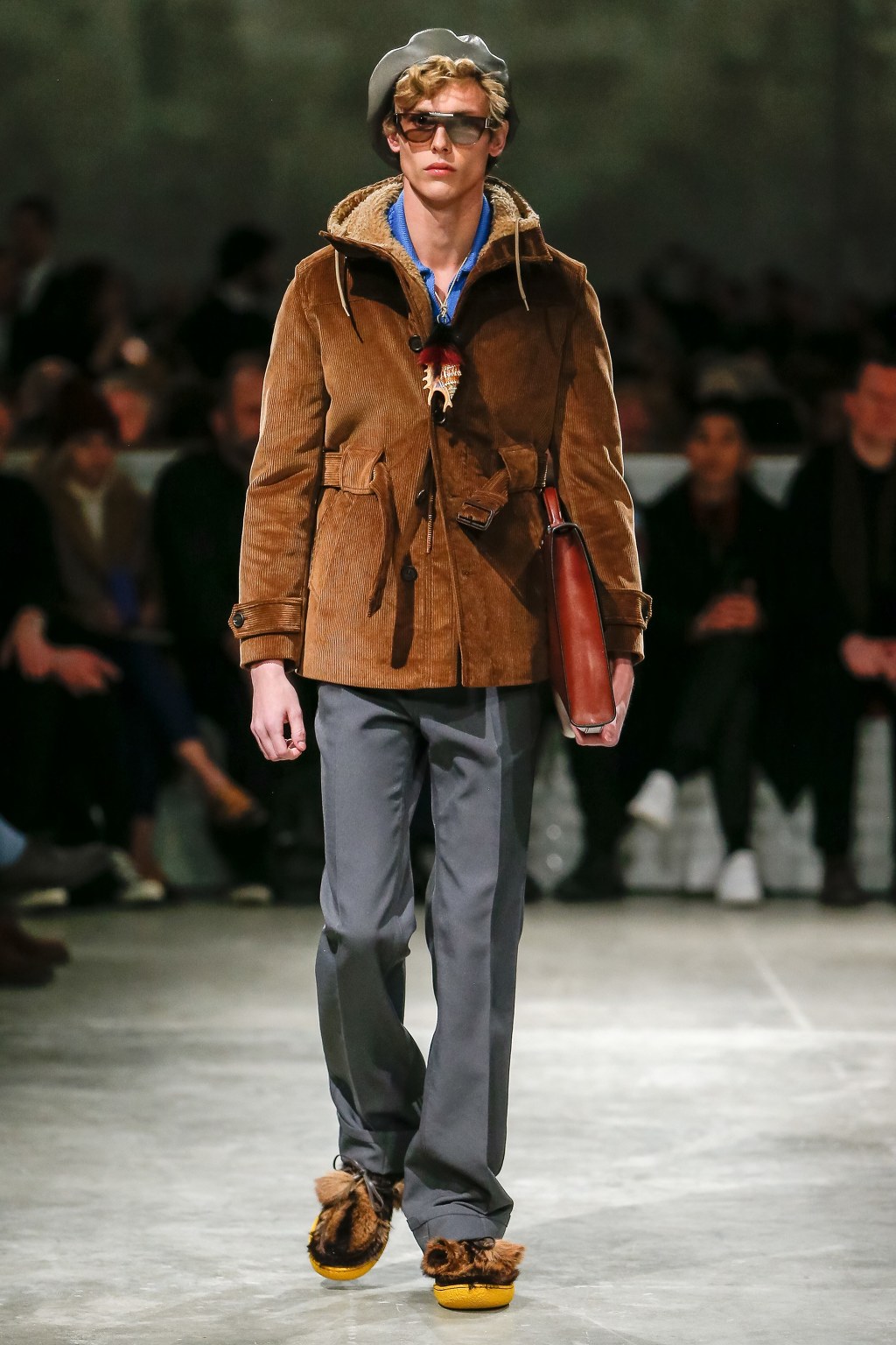 Prada 2017 F/W 남성복 & 여성복 컬렉션 | 인스티즈