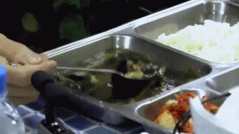 박근혜vs이명박 먹방.gif | 인스티즈