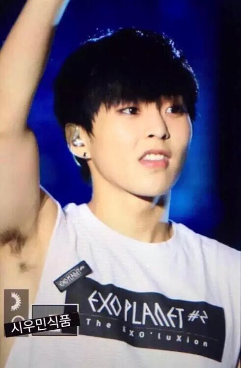 겨털이 물음표 모양인 남자연예인.jpg | 인스티즈