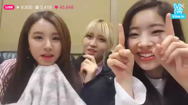 [트와이스] 모모,다현,채영 v앱 기습라이브 캡쳐 | 인스티즈