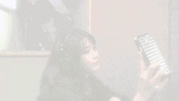 아이유 손.jpgif | 인스티즈