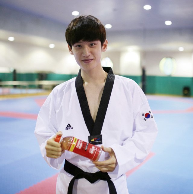 요즘 여자들한테 인기많던 남자올림픽선수Top2 | 인스티즈