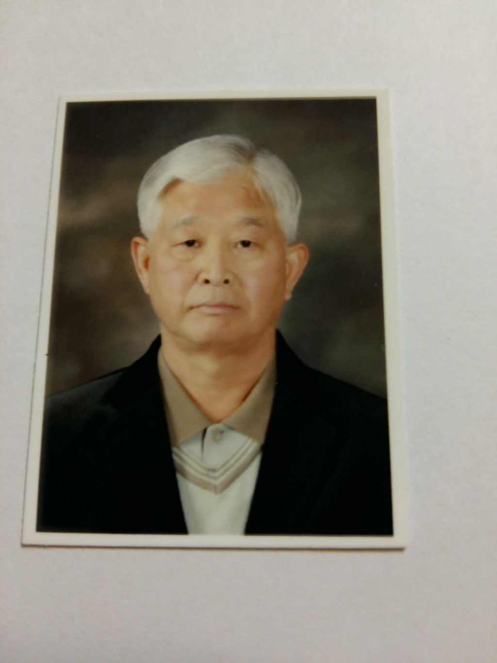 윤조명 이미지