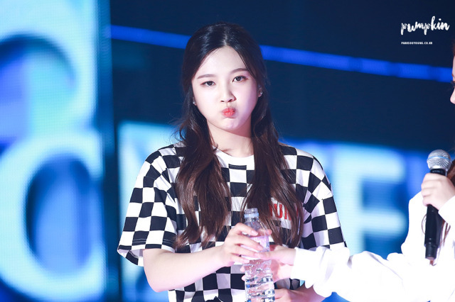 레드벨벳 조이가 제일 예쁘 조이.JPGIF | 인스티즈