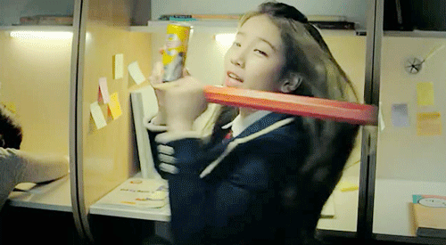 수지 비타500 코스프레.gif | 인스티즈