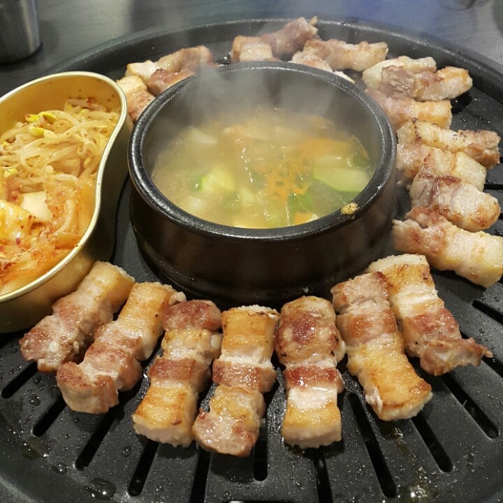 두툼 삼겹살 | 인스티즈