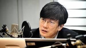 갓 부임한 초임교사느낌이 강하게 드는 방송인 | 인스티즈