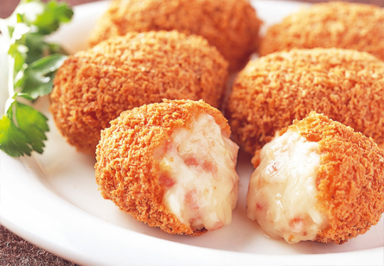 겉은 바삭 속은 쫀득 부드러운 일본식 크로켓(croquette) 고로케 korokke | 인스티즈