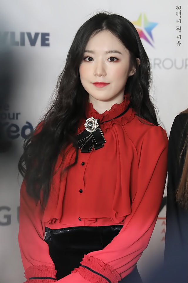 (여자)아이들의 백설공주 슈화.jpgif (161장) | 인스티즈