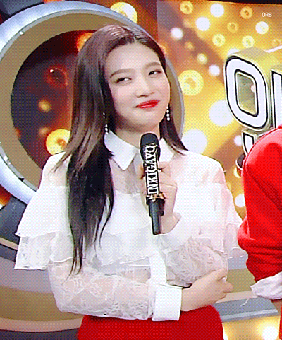 오늘자 인기가요 엠씨 레드벨벳 조이..gif | 인스티즈