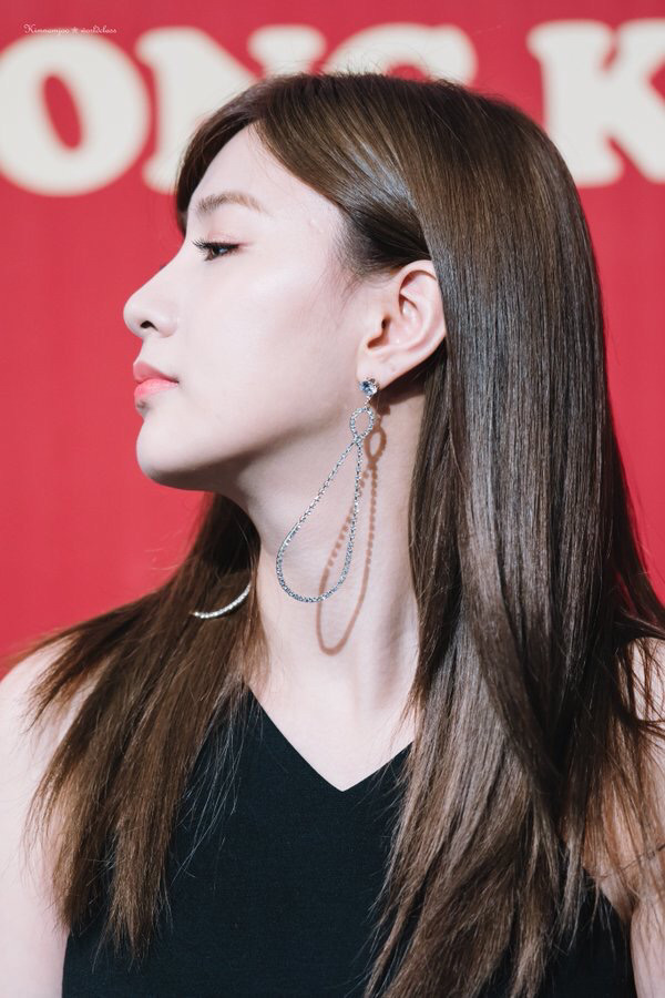 [에이핑크] 아몬드 초콜릿이 먹고싶어서 하영이 | 인스티즈