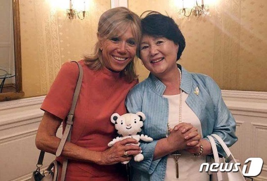 세계속의 김정숙 여사...ㄷㄷㄷ | 인스티즈