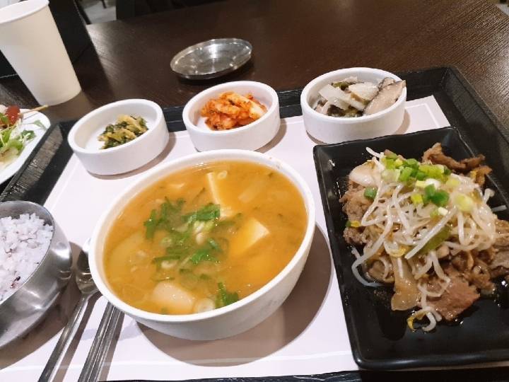 가성비 끝판왕이라는 6천원 뷔페 | 인스티즈