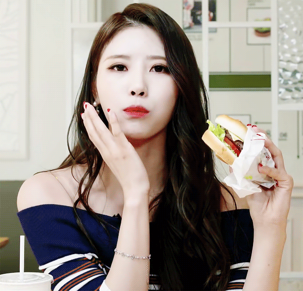 [러블리즈] 아침엔 치즈버거라서 미주 | 인스티즈
