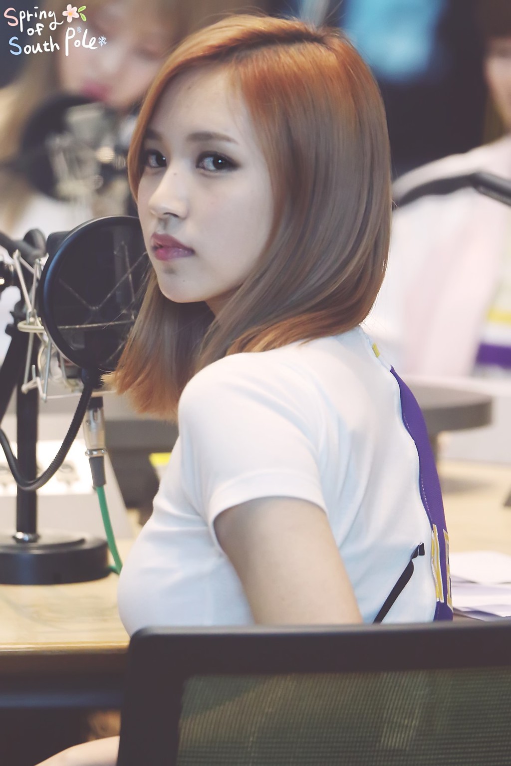 앉아있는 미나 사진 모음ㄷㄷㄷ | 인스티즈