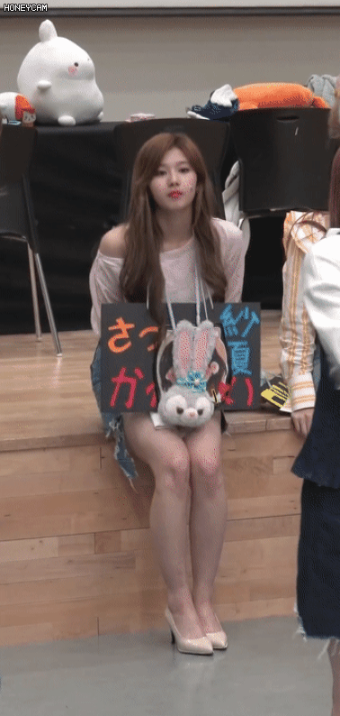 다리 꼬는 사나..gif | 인스티즈