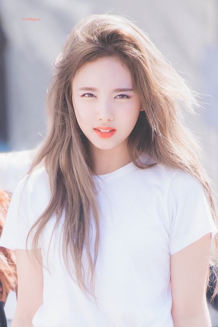 나연이로 멘탈 정화 | 인스티즈
